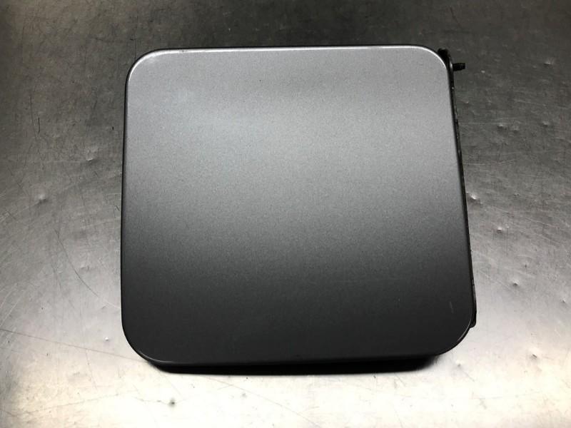 TRAPPE D'ESSENCE Nissan Pulsar (C13) (01-2013/-), Dhr. M. Roggen, Stadsweg 37 37
9917 PV  WIRDUM GR., NL, Nissan, Utilisé