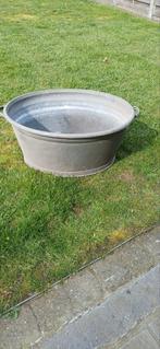 Groot zinken bad, Ophalen