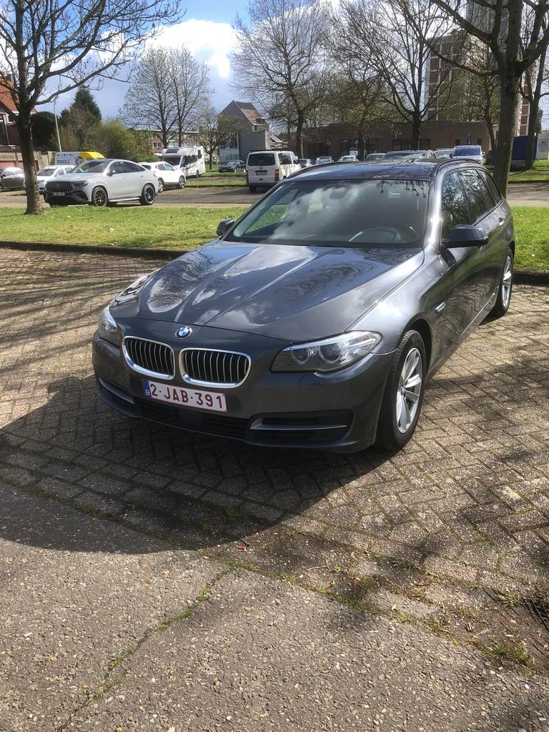 BMW 5 F11 Touring, Autos, Cuir, Autres couleurs, Noir, 5 portes