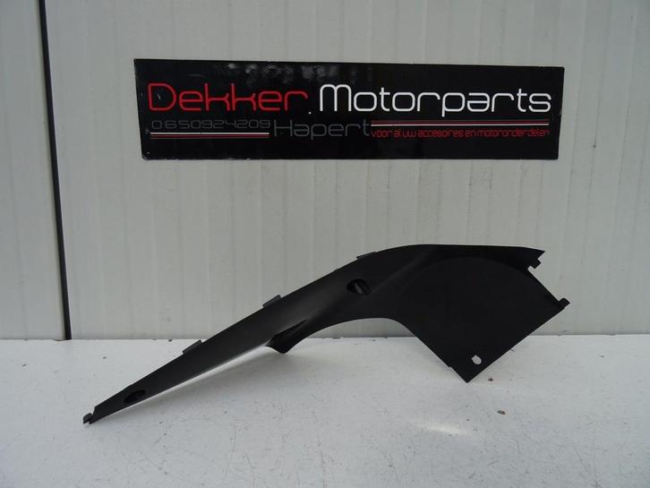Rechter Binnenkuipdeel Zijpaneel Yamaha YZF R1 2004-2005 >, Motos, Pièces | Yamaha, Utilisé, Enlèvement ou Envoi