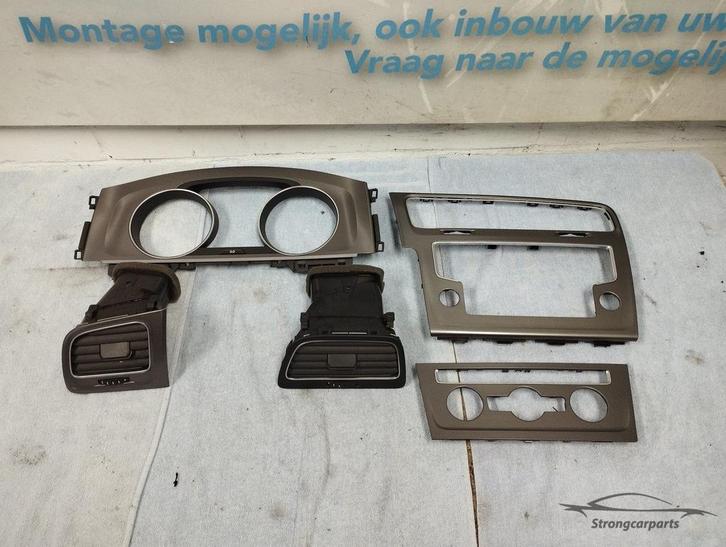 Dashboard inleg Volkswagen Golf7 5G1 5G0857059/5G1819743, Auto-onderdelen, Interieur en Bekleding, Volkswagen, Gebruikt, Ophalen of Verzenden