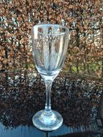 Verres à vin, comme neufs, Enlèvement ou Envoi