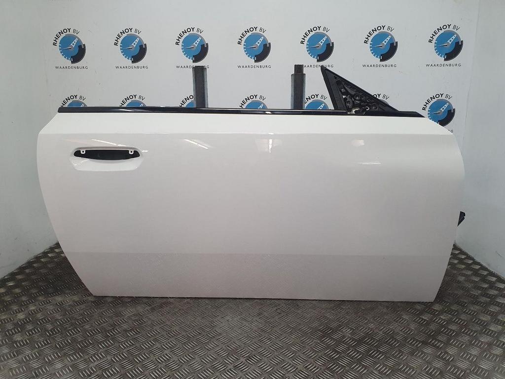 BMW 2 SERIES G42 M240I XDRIVE PORTIER RV 2025, Autos : Pièces & Accessoires, Enlèvement ou Envoi, Stiba membre, Utilisé, Droite