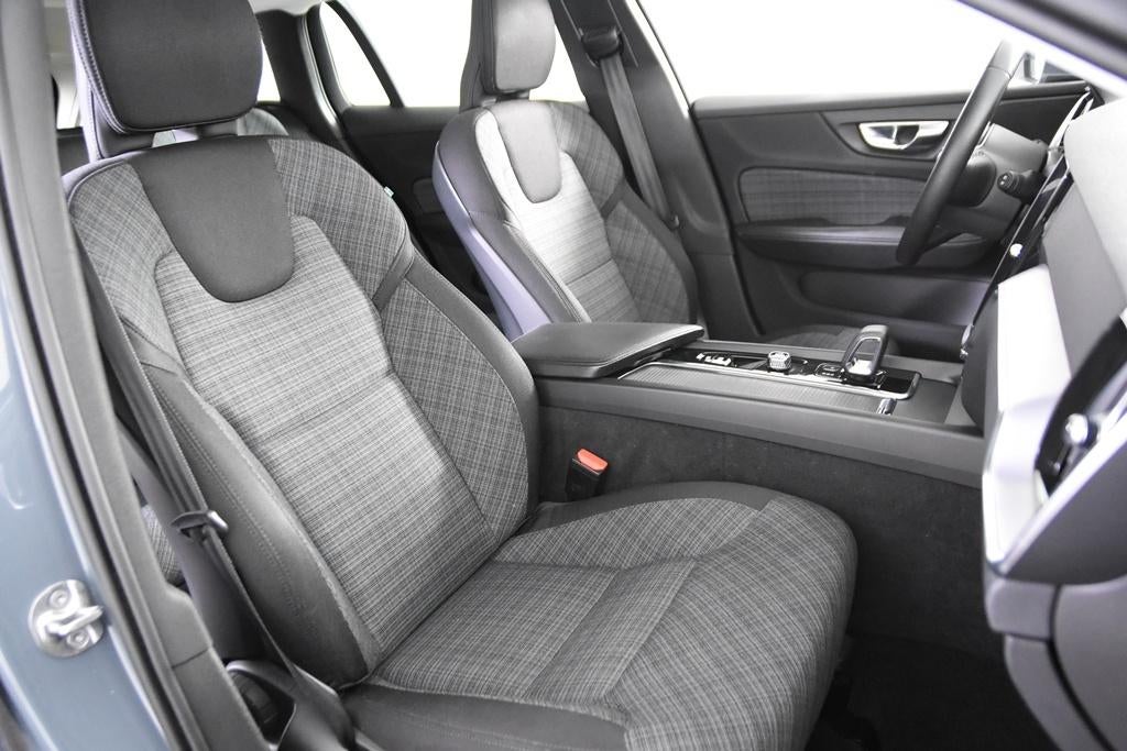 Volvo V60 B3 Geartronic, Autos, Volvo, Argent ou Gris, Euro 6, Entreprise, Entretenue par le concessionnaire