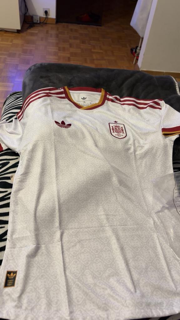 T-shirt uit Spanje wK 2026, Vêtements | Hommes, T-shirts, Enlèvement ou Envoi, Comme neuf, Taille 56/58 (XL)