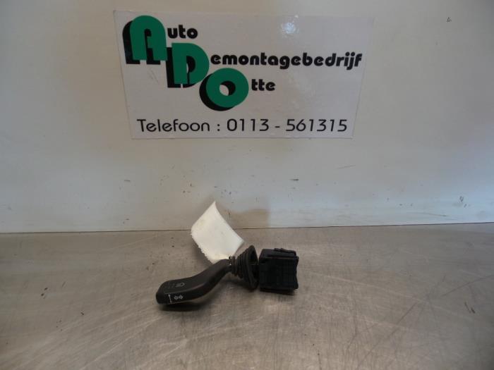 Commutateur feu clignotant d'un Opel Corsa (Corsa C 00-), Autos : Pièces & Accessoires, Tableau de bord & Interrupteurs, Opel