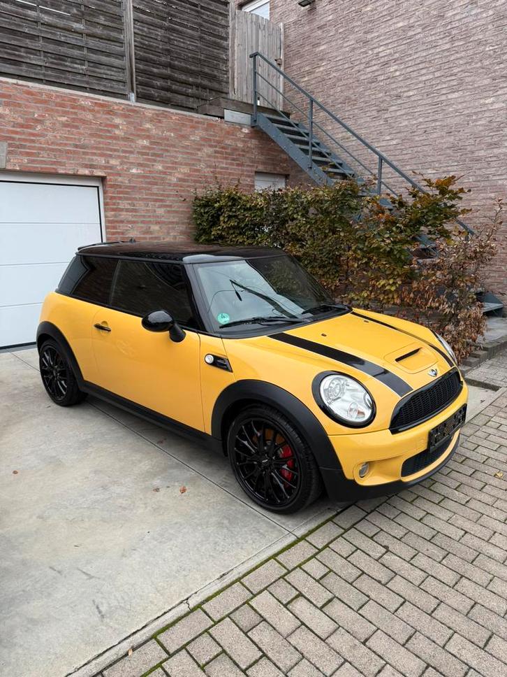 Mini 1.6 jcw211cv, Auto's, Mini, Bedrijf, John Cooper Works, Benzine, Euro 5, Stadsauto, 3 deurs, Handgeschakeld, Overige kleuren