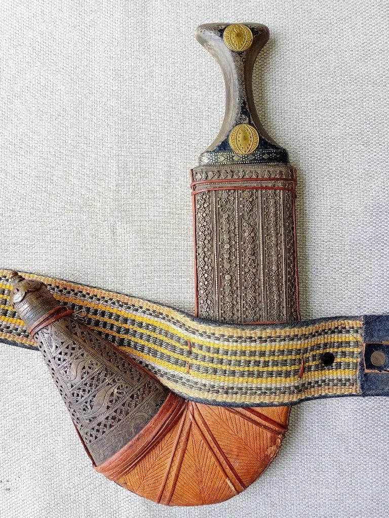 Rare poignard oriental avec étui en cuir., Collections, Enlèvement ou Envoi, Armée de terre