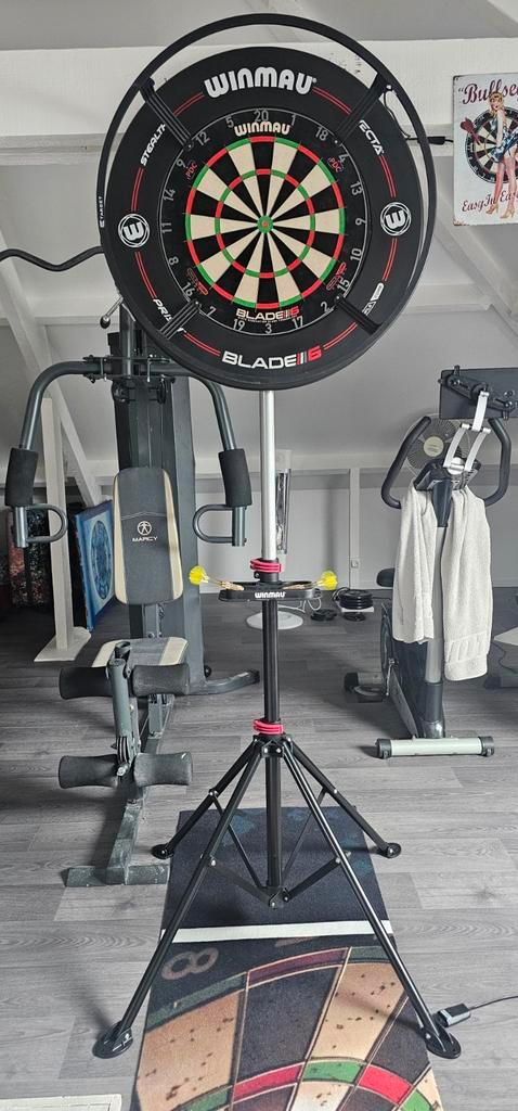 Darts uitrusting., Sport en Fitness, Darts, Pijlen, Elektronisch, Ophalen