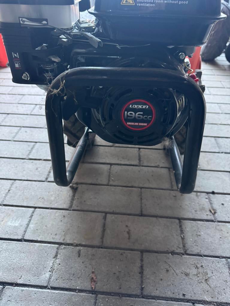 Grondfrees kibani 196cc, Enlèvement, Comme neuf