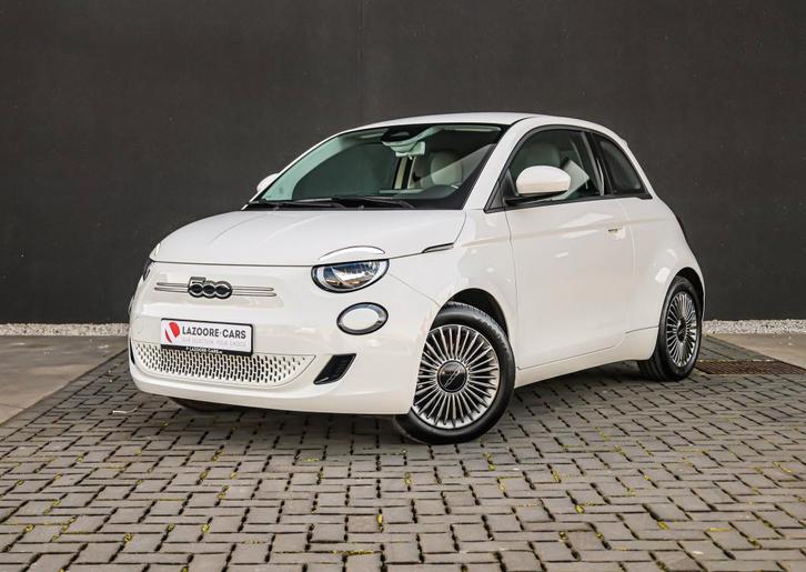 FIAT 500e ICONE LONGUE PORTÉE, Autos, Fiat, Entreprise, Achat, 500E, Caméra de recul, Phares directionnels, Airbags, Air conditionné