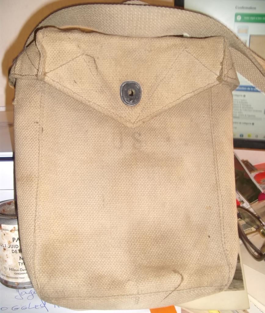 Pouch pour PM , HHC&Co 1943 , British Made us army, Verzamelen, Verzenden, Landmacht, Overige typen