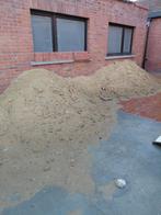 Gratis op te halen in Geel  - zavelzand, Tuin en Terras, Ophalen