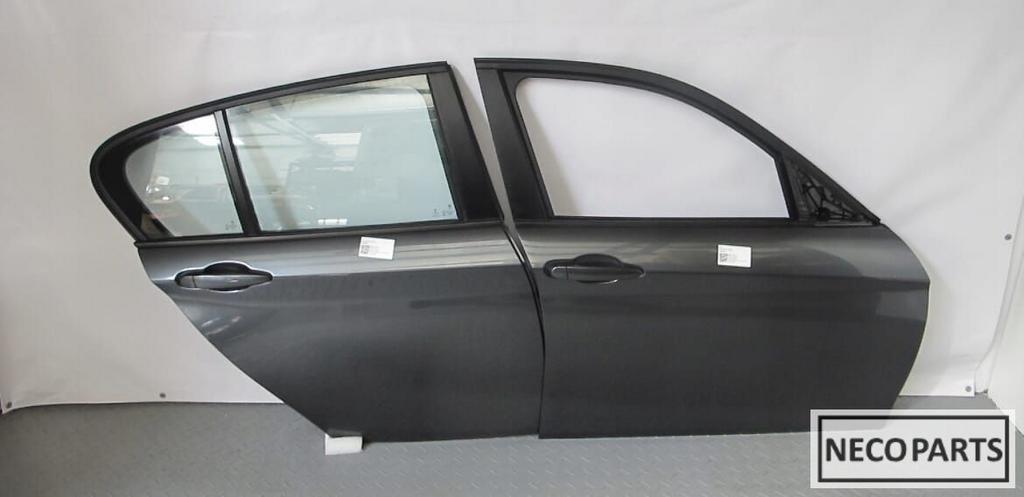 BMW 1 SERIE F20 F21 KLEUR B39 PORTIER DEUR ALLES LEVERBAAR, Auto-onderdelen, Carrosserie, Bumper, BMW, Gebruikt, Ophalen of Verzenden