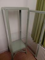 Vitrine IKEA (FABRIKÖR) en gris-vert pâle, Maison & Meubles, Armoires | Vitrines, 25 à 50 cm, Verre, Comme neuf, 50 à 100 cm