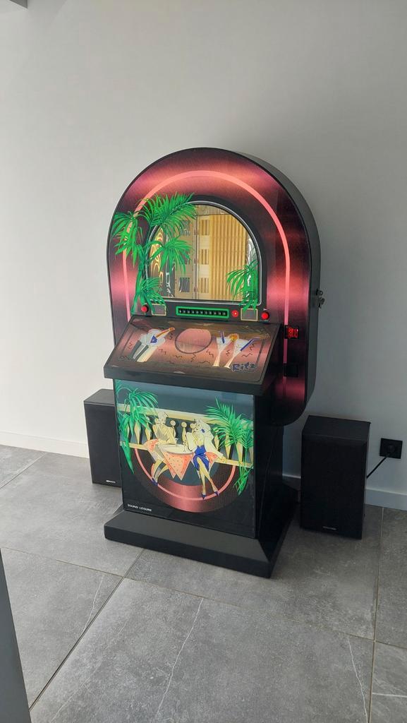 Cd jukebox, Collections, Machines | Jukebox, Utilisé, Autres marques, 1970 à nos jours, Enlèvement