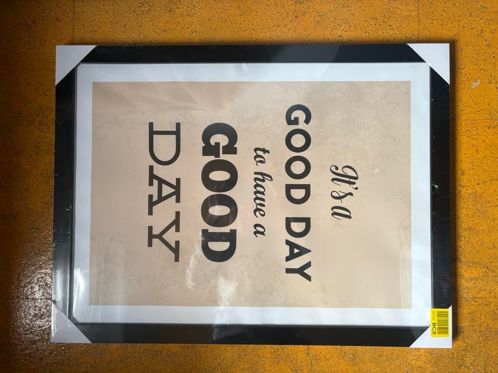 Kader ‘today is a good day’, Enlèvement, Comme neuf