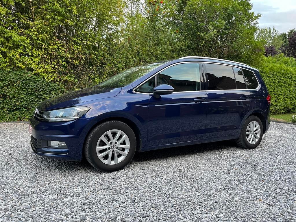 VW Touran 1,4 TSi Highline DSG 150ch, Autos, Euro 5, Achat, 7 places, Carnet d'entretien