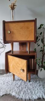 Set van 2 vintage nachtkastjes – mid century jaren 60, Antiek en Kunst, Antiek | Meubels | Stoelen en Sofa's, Ophalen