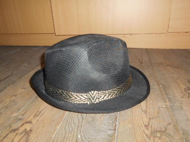 Toutes sortes de chapeaux/2 pour 5€/12 pour 20€, Enlèvement ou Envoi, Comme neuf