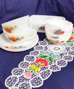 LOT ARCOPAL à fleurs 🌹🌹, Comme neuf, Autres matériaux, Autres styles, Tasse(s) et/ou soucoupe(s)