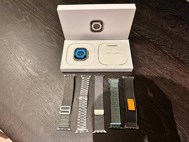Apple Watch Ultra avec Cellulaire/LTE, Bijoux, Sacs & Beauté, Montres connectées, Utilisé, iOS, Distance, Bandage calorique, État