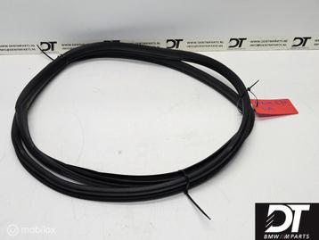 Deurrubber achter BMW X5 E70 51767220382 beschikbaar voor biedingen