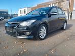 Très belle Hyundai i30, 1.6 crdi, 139 000 km, prêt à immat, Auto's, Hyundai, Voorwielaandrijving, Euro 5, Zwart, 4 cilinders