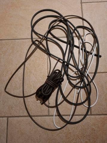 Pezen voor vliegenramen beschikbaar voor biedingen