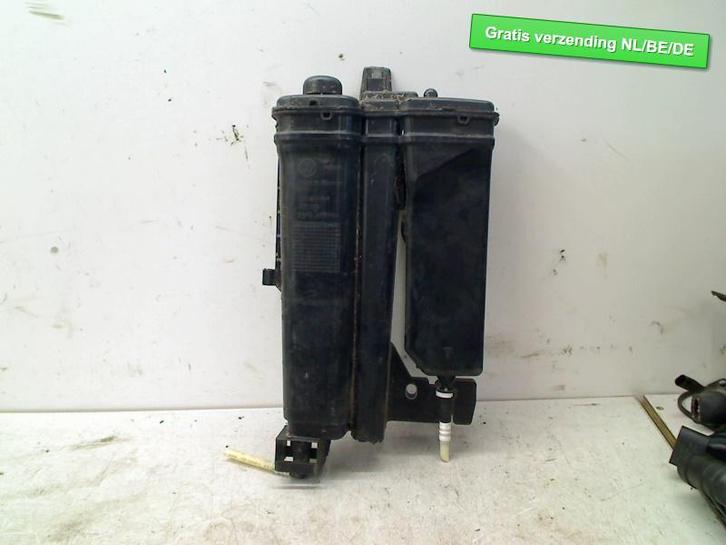 KOOLSTOFFILTER Volkswagen Polo VI (AW1) (2Q0201801), Auto-onderdelen, Filters, Volkswagen, Gebruikt