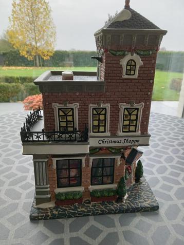 Kersthuisjes met verlichting beschikbaar voor biedingen