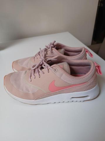 Sneakers Nike beschikbaar voor biedingen