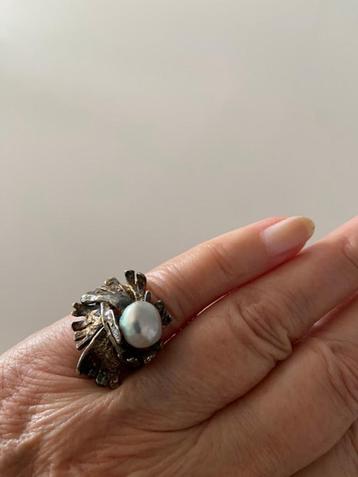 Zilveren dames ring met parel  beschikbaar voor biedingen