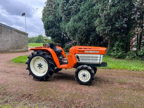 Kubota B1600 Mini-Tractor 20pk, Zakelijke goederen, Overige Zakelijke goederen, Ophalen