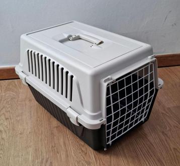 Cage de transport d'animaux  beschikbaar voor biedingen