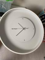Wandklok Salt and Pepper diameter (60cm), Maison & Meubles, Accessoires pour la Maison | Horloges, Comme neuf, Enlèvement ou Envoi