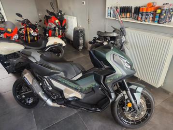 Honda xadv 750 beschikbaar voor biedingen