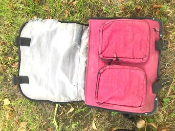 Schooltas kangoo donkerroze beschikbaar voor biedingen
