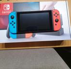 Nintendo switch console blauw/rood + 4 spelletjes, Enlèvement, Comme neuf, Switch Original