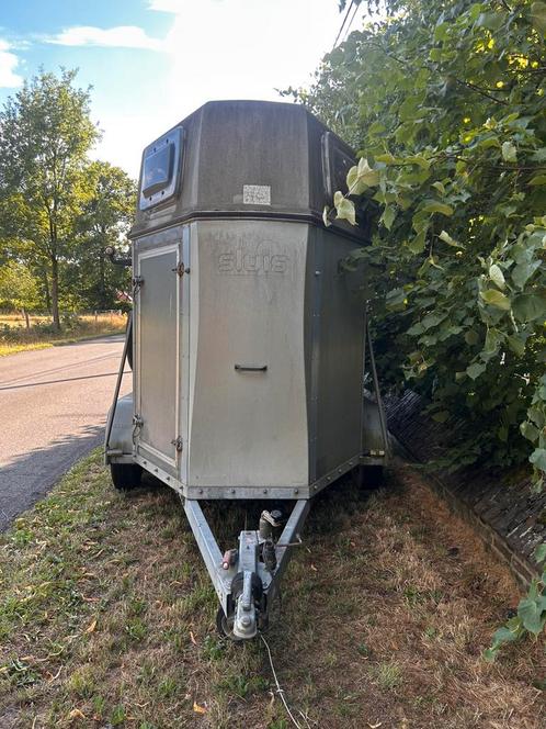 Op te knappen paardentrailer, Dieren en Toebehoren, Paarden en Pony's | Trailers en Aanhangwagens, Gebruikt, 2-paards trailer