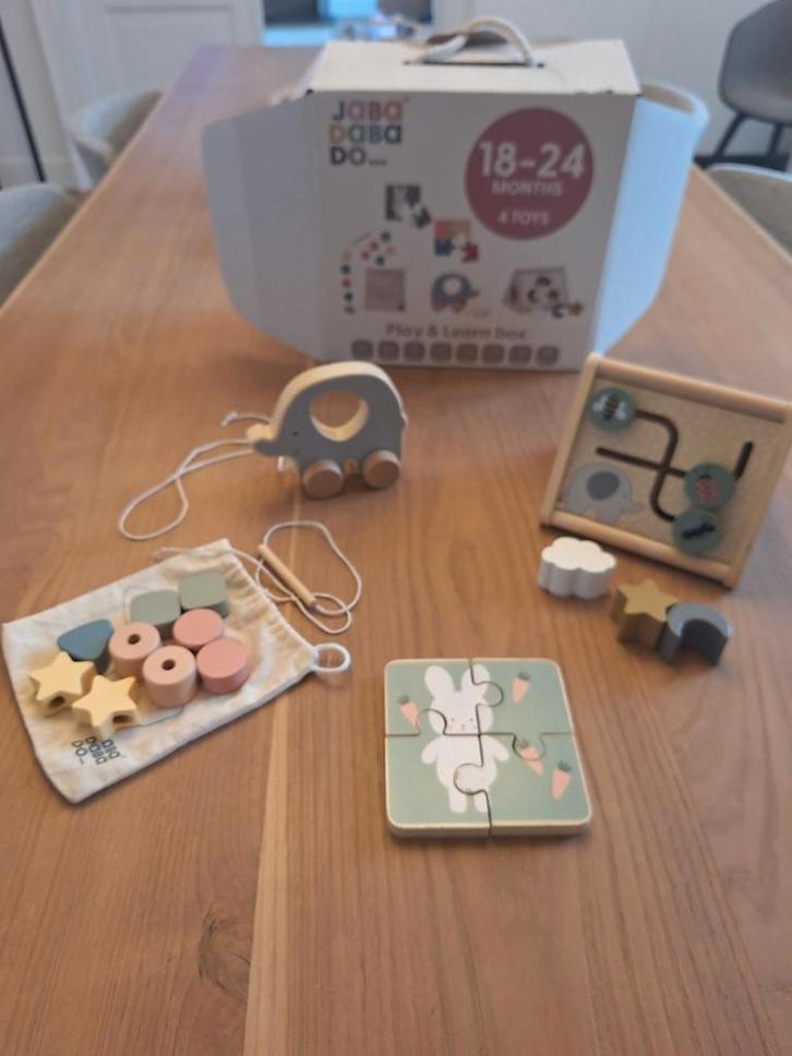Jabadabado speel-en leerdoos 18-24 maanden, Enfants & Bébés, Jouets | Jouets de bébé, Enlèvement ou Envoi