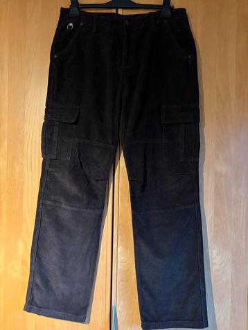 Bruine broek van NNSNS beschikbaar voor biedingen