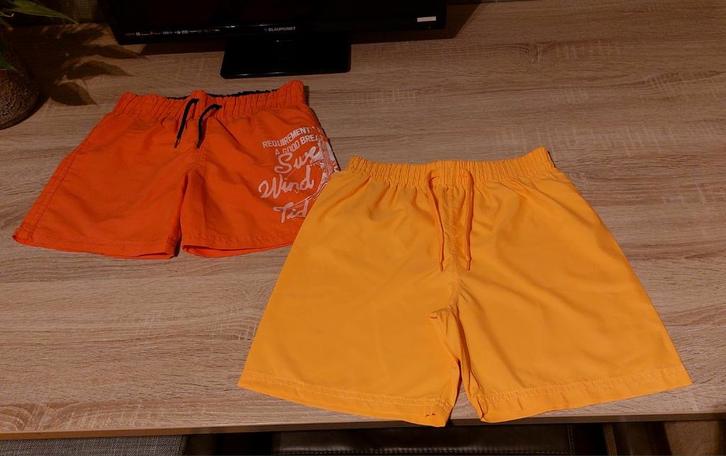2 zwemshorts - 12 jaar., Enfants & Bébés, Vêtements enfant | Taille 152, Neuf, Garçon, Vêtements de sport ou Maillots de bain