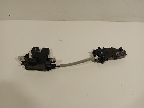 SLOTVANGER ACHTERKLEP ELEKTR. Vito Tourer (447.7), Auto-onderdelen, Carrosserie, Achterklep, Mercedes-Benz, Gebruikt