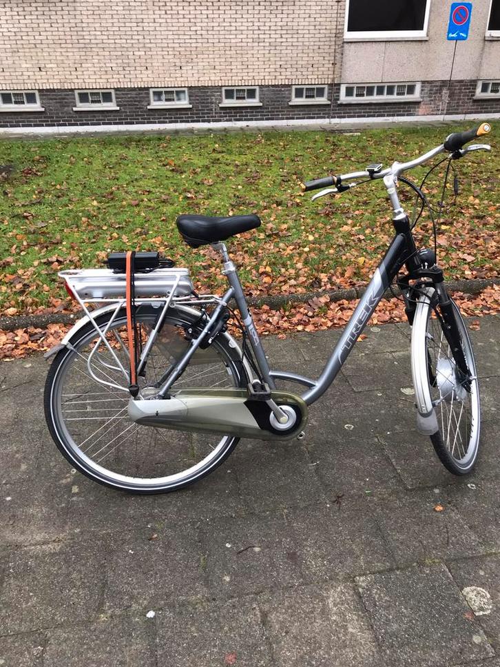 Elektrische fiets Trek, Fietsen en Brommers, Elektrische fietsen, Zo goed als nieuw, Overige merken, 50 km per accu of meer, Ophalen