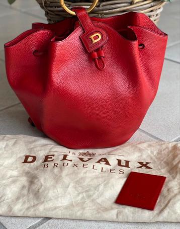 Sac Delvaux Rose Des Vents rouge beschikbaar voor biedingen