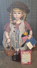 Porseleinen pop "les poupées Carine, Antiek en Kunst, Ophalen