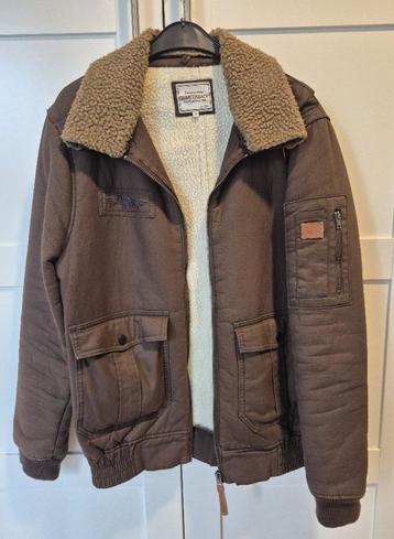 vest Quarterback Medium  beschikbaar voor biedingen