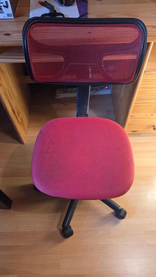 Bureaustoel voor kinderen, Huis en Inrichting, Bureaustoelen, Gebruikt, Bureaustoel, Rood, Ophalen