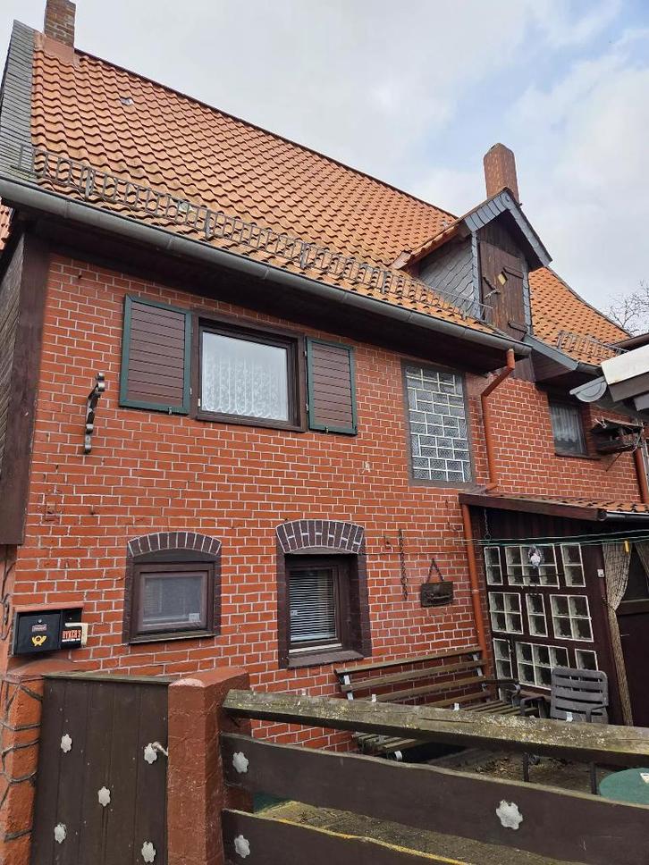 Tweegezinswoning met bijgebouw in Duitsland perceel 219m2, Immo, Huizen en Appartementen te koop, Antwerpen (stad), 200 tot 500 m²